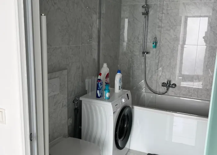 Number 17 Apartman *